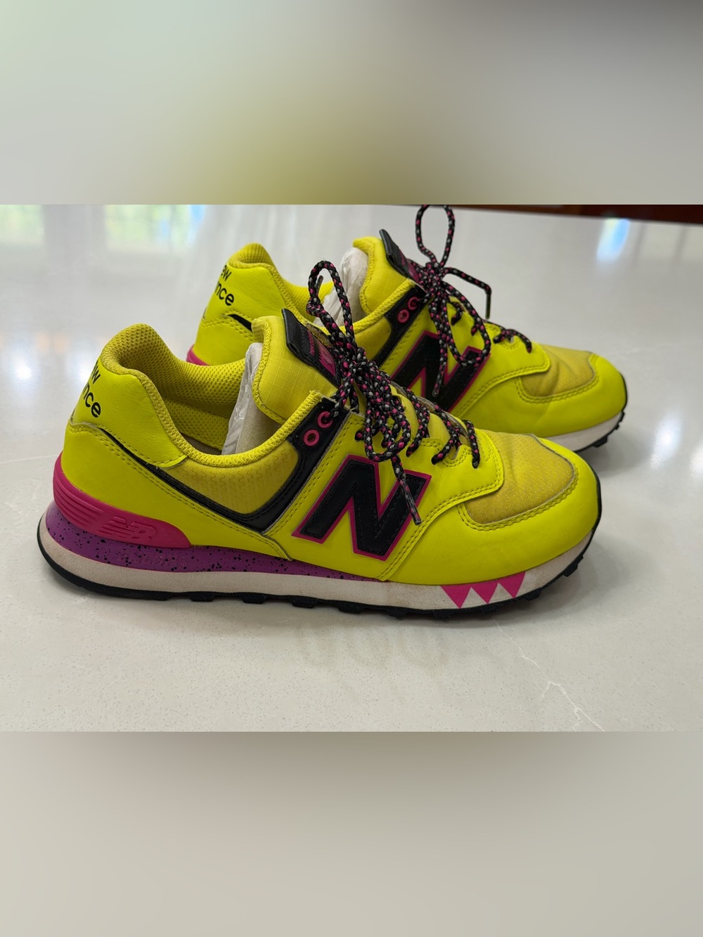 New Balance 574 Neon Yellow Pink Colorblock Sneaker 7.5 Retro Pop Y2K Rave